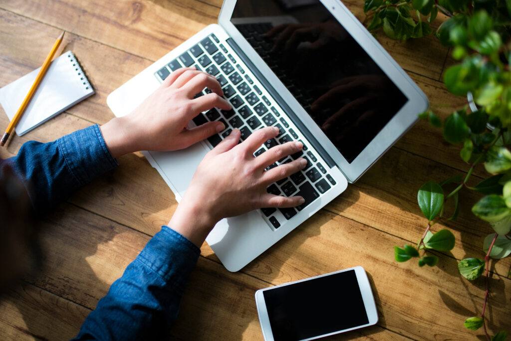 法人登記を申請する方法