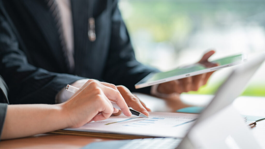 合同会社の商号変更登記の必要書類