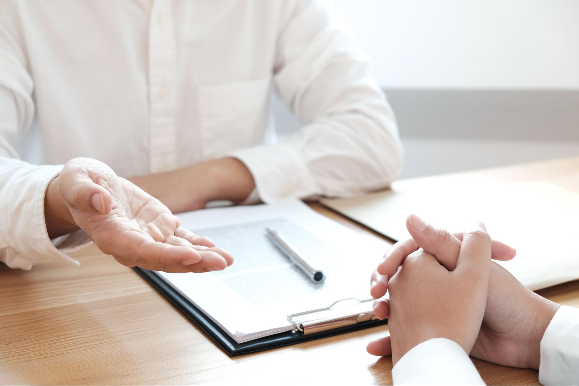 退職金の増税や税務処理に不安がある場合は税理士へ相談しよう